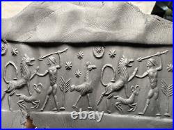 Roman Old King & Lion attack Jasper Stone Hunting Scene Intaglio Seal Bead