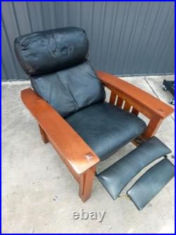 Stickley Mission Collection Bow Arm Morris Chair Recliner