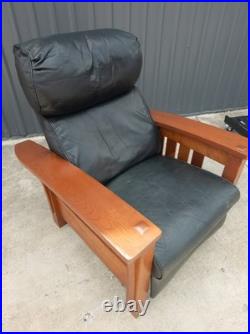 Stickley Mission Collection Bow Arm Morris Chair Recliner