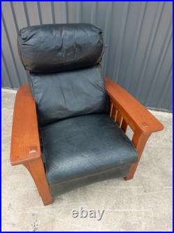 Stickley Mission Collection Bow Arm Morris Chair Recliner
