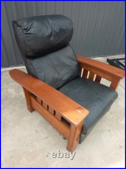 Stickley Mission Collection Bow Arm Morris Chair Recliner