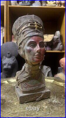 UNIQUE ANCIENT EGYPTIAN ANTIQUITIES Statue Queen Nefertiti Pharaonic Egyptian BC