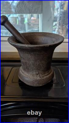 Uncommon Antique Cast Iron Apothecary Druggest Mortar and Pestle w Heat Base