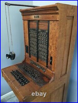 VERY RARE ANTIQUE Monarch Mfg. Co Chicago IL Wooden 80-lines Switchboard # 175