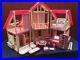 VINTAGE-1985-AUTHENTIC-BARBIE-DREAM-HOUSE-PINK-WHITE-Some-Furniture-COLLECTIBLE-01-bja