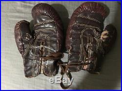 Vintage 1920s Yale boxing gloves. Antique. Memorabilia. Rare. Authentic
