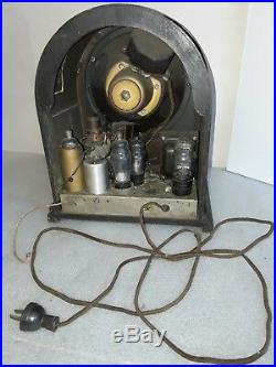 Vintage Atwater Kent super-heterodyne antique tube radio Model 165 cathedral