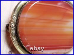 Vintage Victorian Brooch Carnelian Gold-Tone Antique Jewelry Vintage Victorian Brooch Carnelian Gold-Tone Antique Jewelry