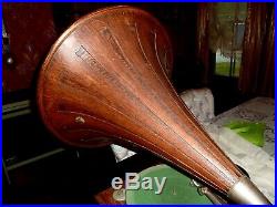 Vintage antique Victor V 5 phonograph with spearpoint horn all original Nice