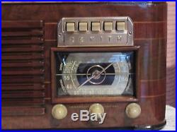 Vintage old wood antique tube radio ZENITH model 6S527 A real Gem here