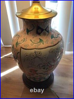 Vintage, rare and Beautiful chinese porcelain lamp SET