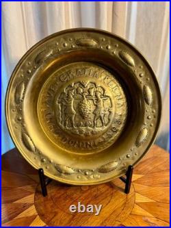 WINE. RARE! Antique. BRASS ALMS REPOUSSE' DISH. 19th Century Art. Excellent Con