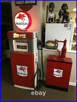 Wayne Mobilgas Vintage Antique Pump & Oil Lubester Dispenser Crank Mobile Gas