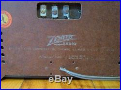 ZENITH 7H820-U Bakelite Tube Radio Working Vintage/Antique